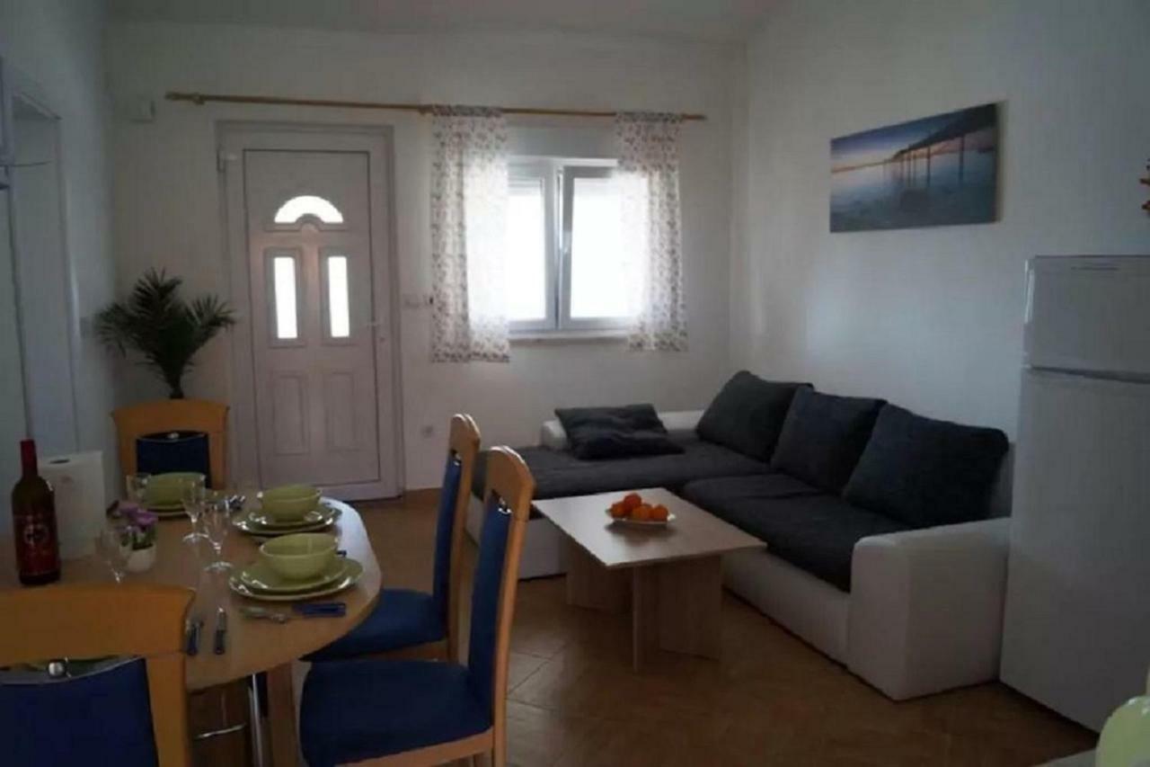 Apartments Erzen 140 Medulin Luaran gambar