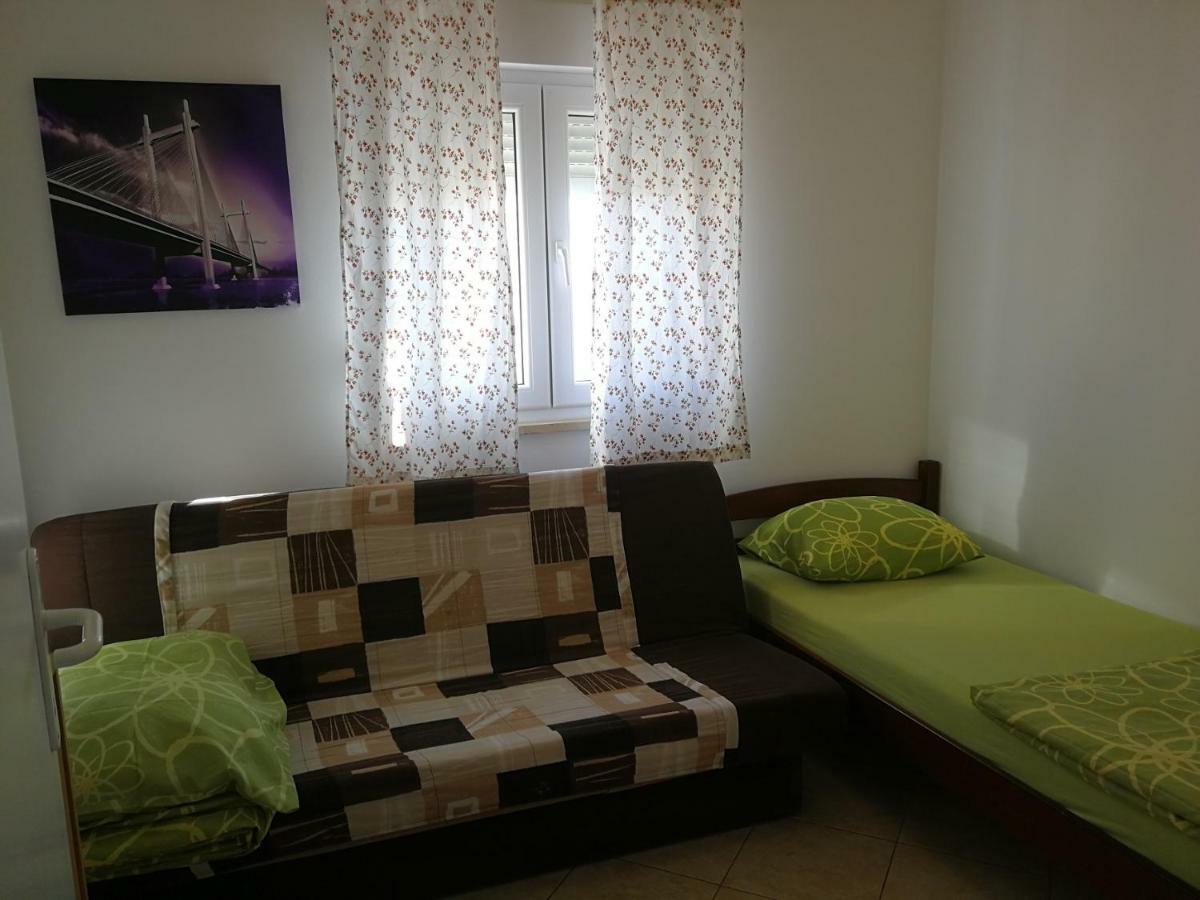 Apartments Erzen 140 Medulin Luaran gambar